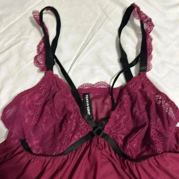 Torrid Curve Mesh Cap Sleeve Strappy Babydoll burgundy lingerie size large - Picture 4 of 7